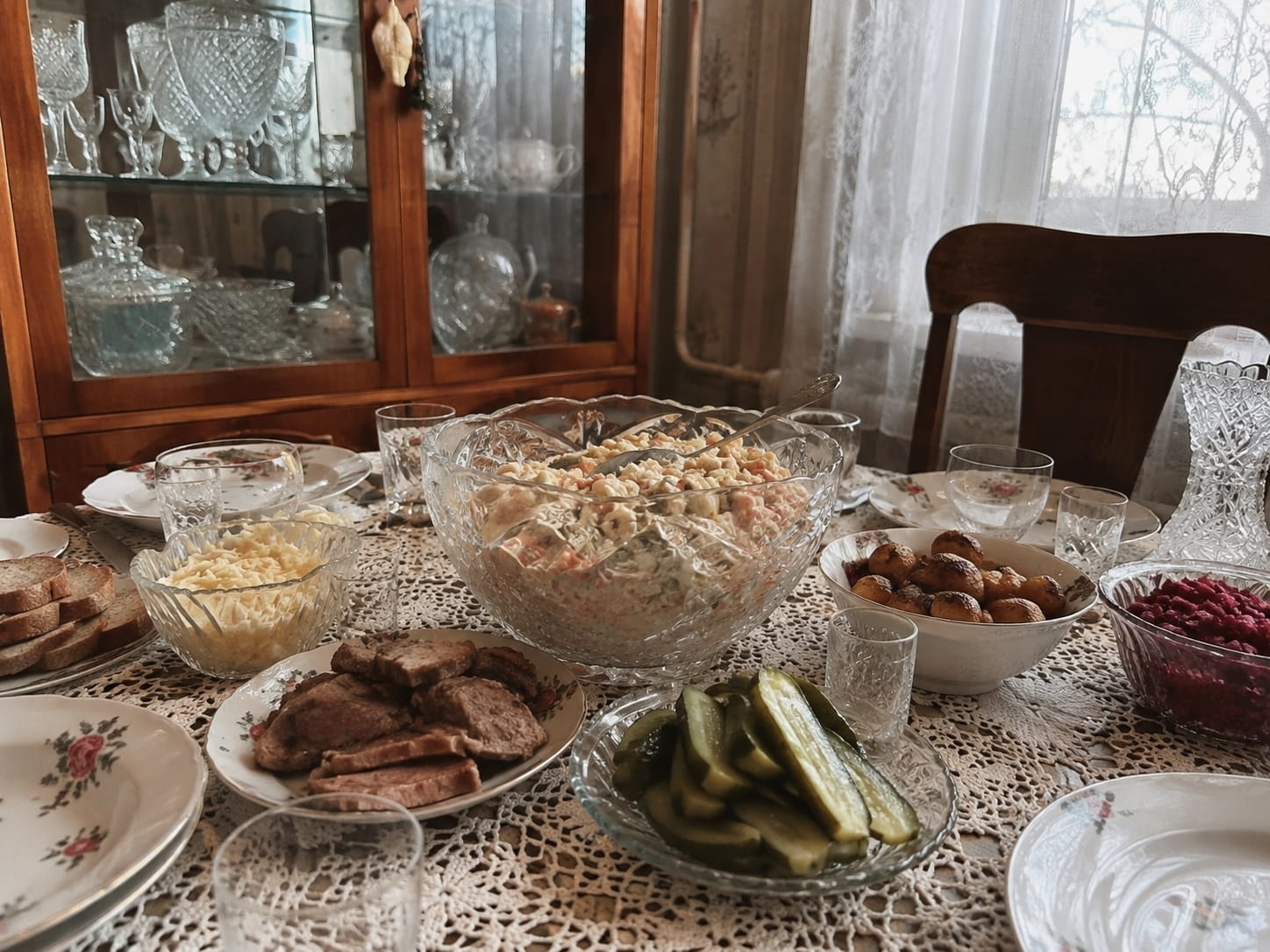 Обжорка — тот самый салат. Не для тех, кто боится майонеза 9 Обжорка — тот самый салат. Не для тех, кто боится майонеза